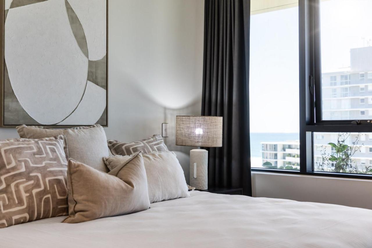 Apartment The Luxe Surf And Sea Gold Coast