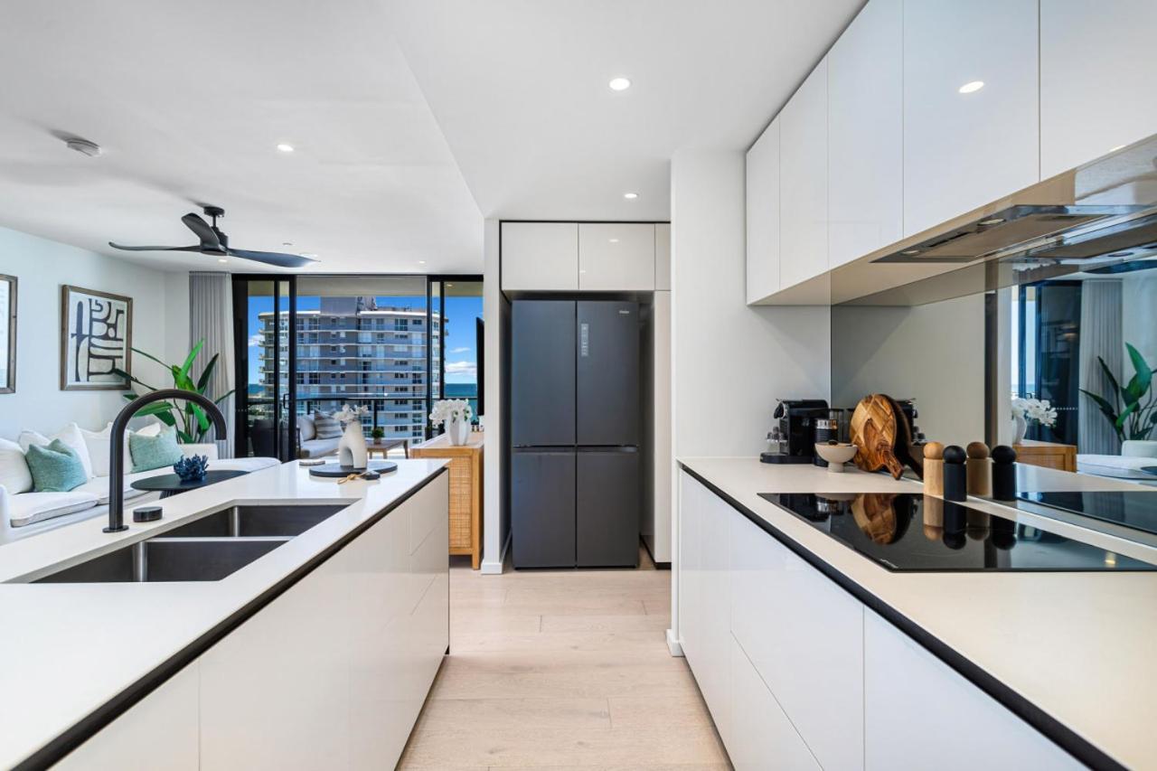 The Luxe Surf And Sea Apartment Gold Coast