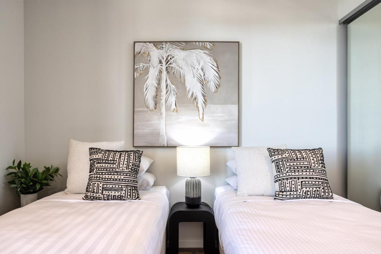 Apartment The Luxe Surf And Sea
