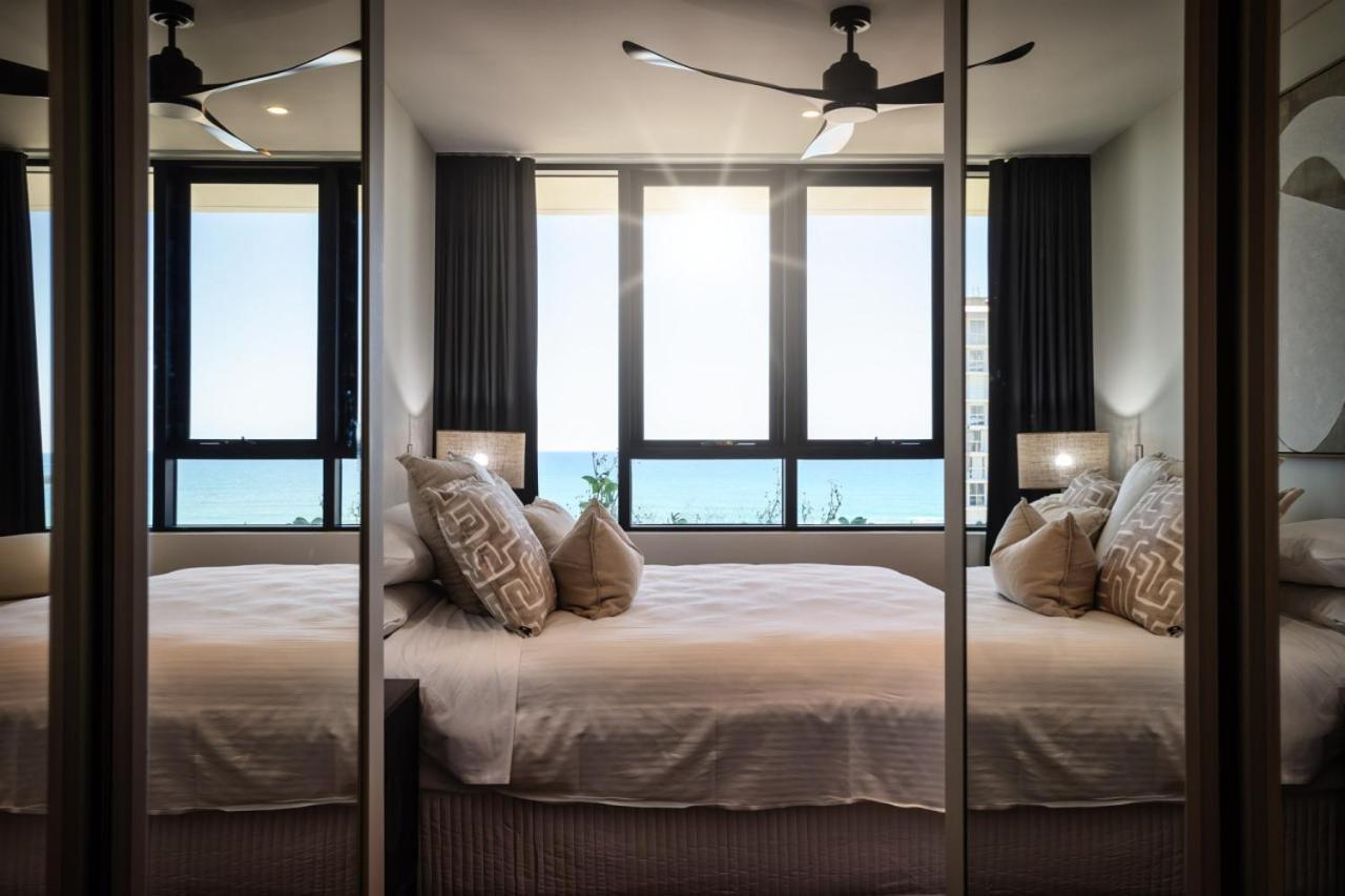The Luxe Surf And Sea Apartment